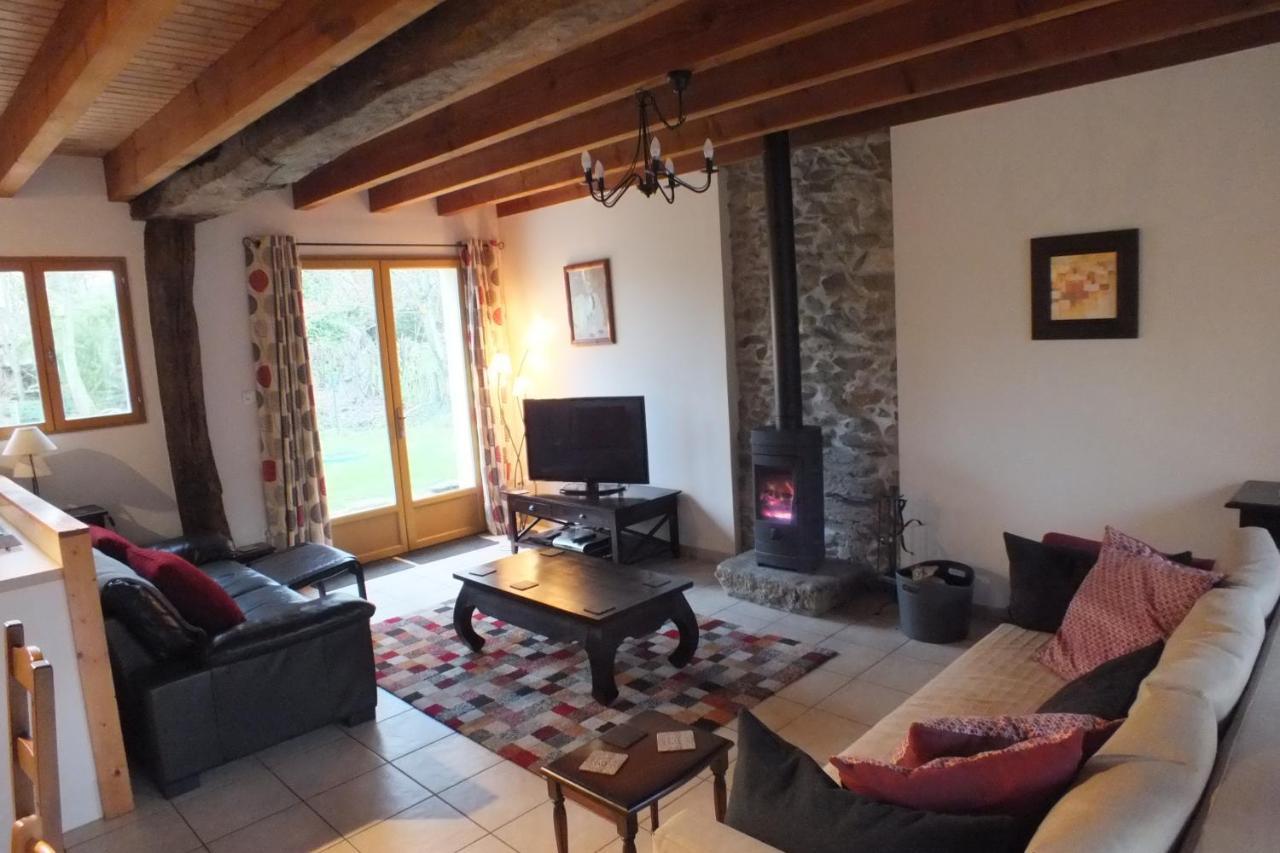 Gites De Lenvos Pontivy Esterno foto